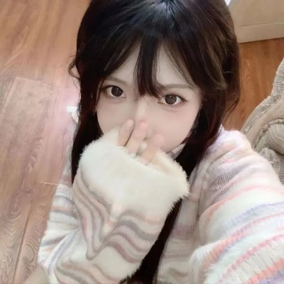 夹缝中